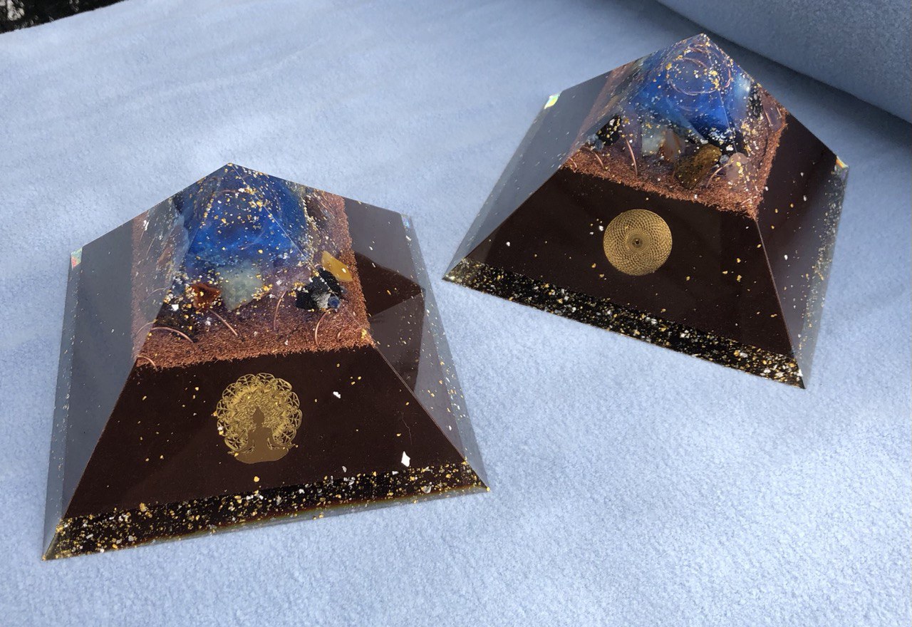 IMG_9993 Orgonit Pyramide 3